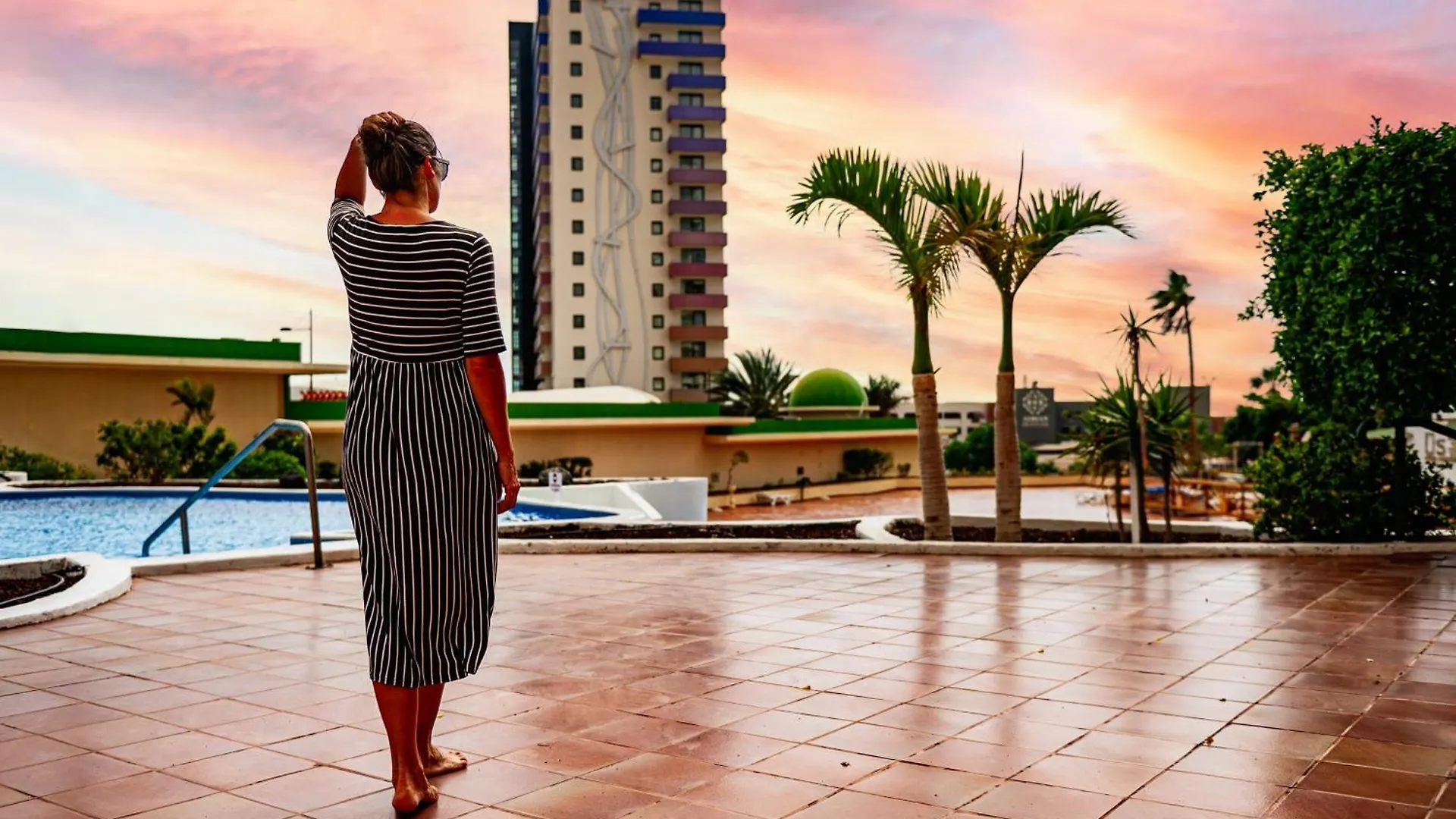 Sunny Vibes Apartment With Sea View 아데제 0*,
